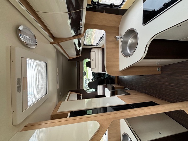 Motorhome modelo McLouis Glamys 222